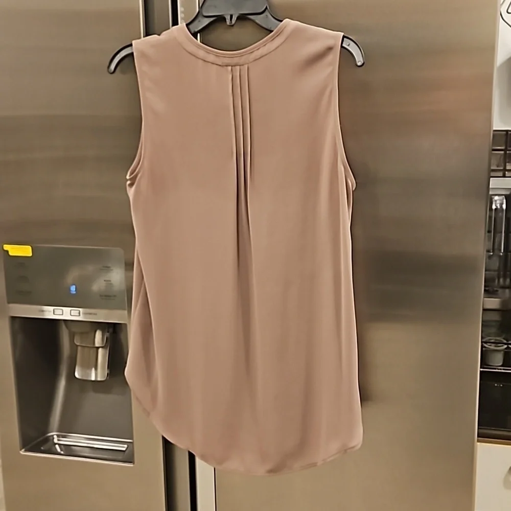 💕PLEIONE💕 Sleeveless Blouse with Pleating Detail ~ Taupe Small